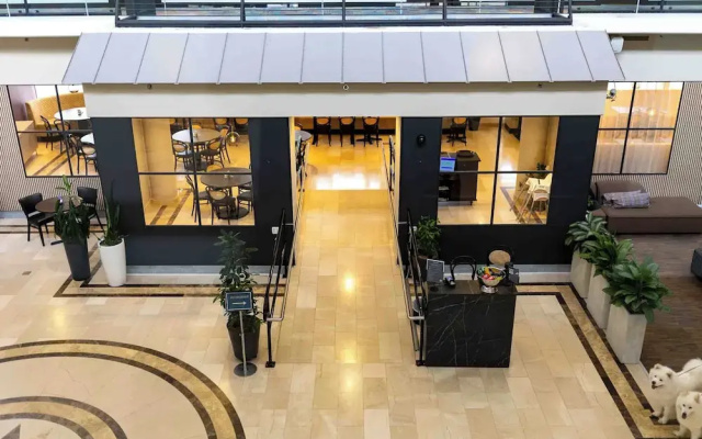 Injoy Premium Hotel Solna