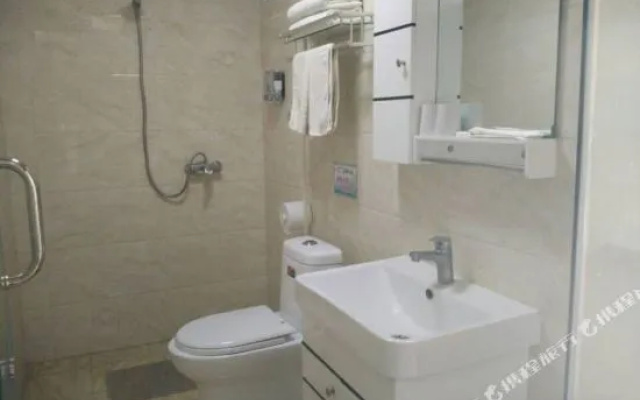Jinzelin Hotel (Xuzhou High-speed Railway East Station Branch)