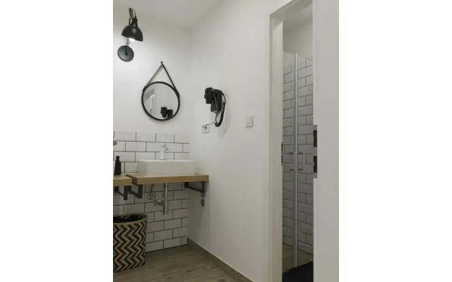 Hostel Ciri Biri Bela - Adults Only