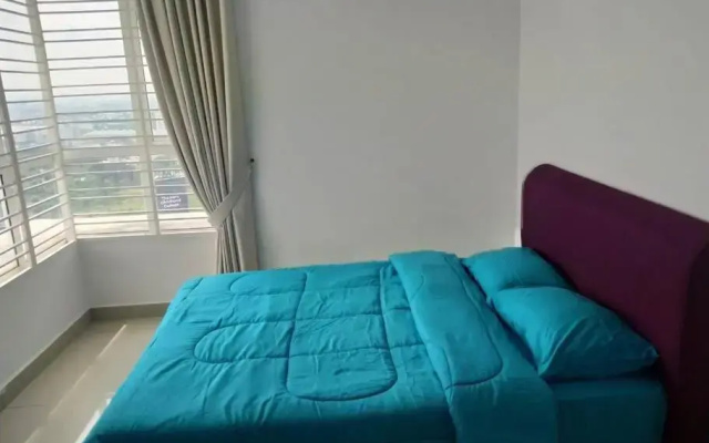 Lovely 2 bed-room Menara U Shah Alam near MSU