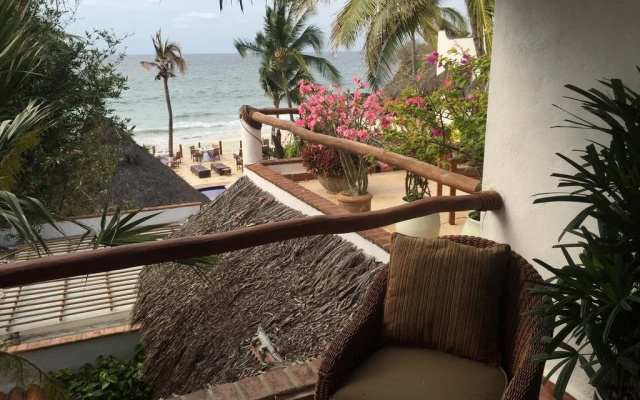 Casa de Mita Hotel