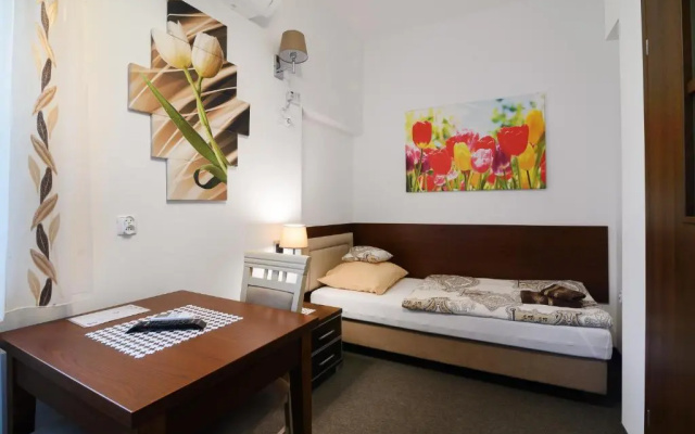 Astra Apartments