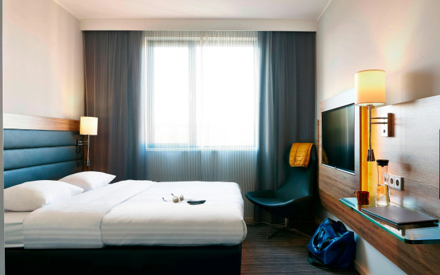 Moxy Frankfurt Airport