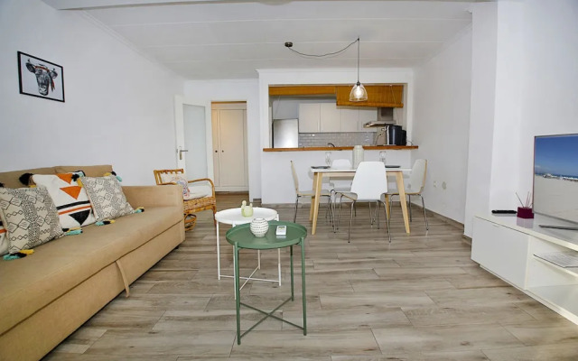 M&C Penthouse Santa Barbara