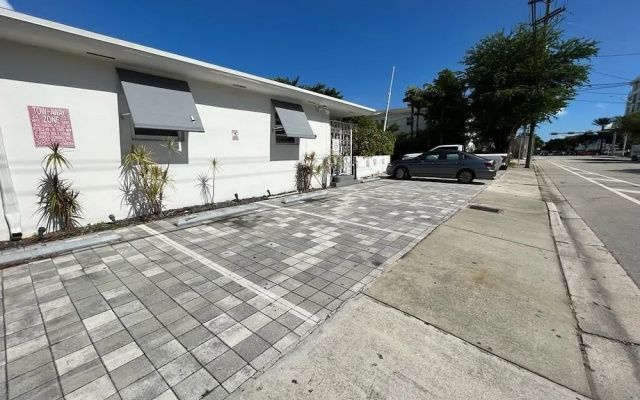 Fabulous Studio 15 min from The Beach