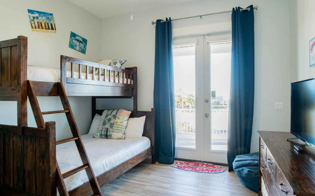 She Sells Seashells by Southern Vacation Rentals