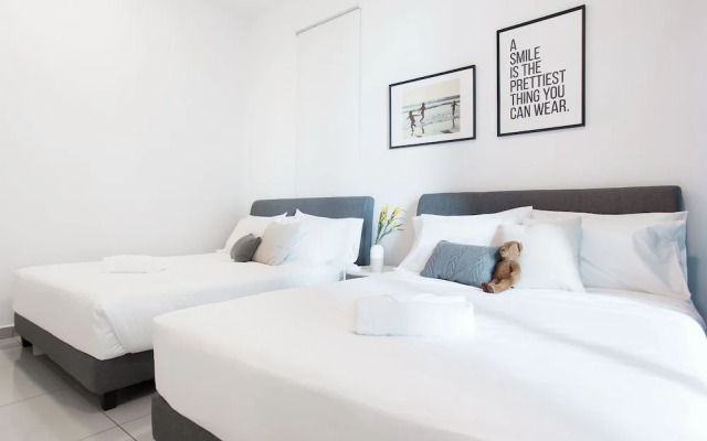 A9 Relax & Enjoy in a Luxury Condo near Jonker St