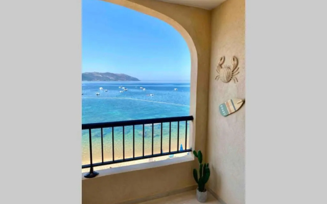 Appartement 3 pers sur la plage, accès direct mer
