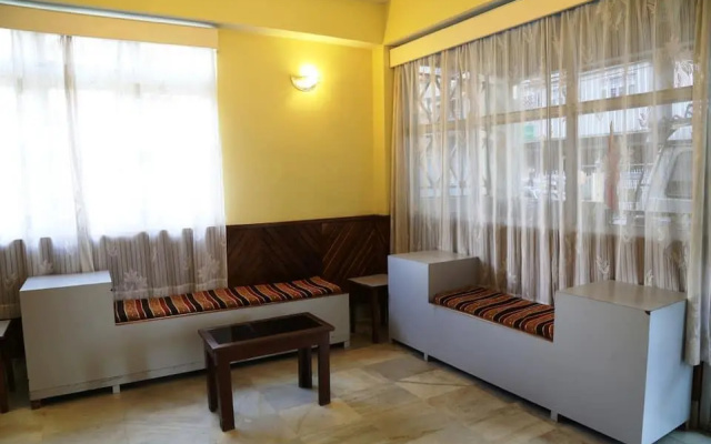 Hotel Takura