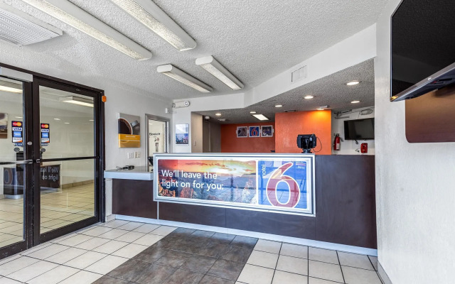 Motel 6 Houston, TX - Medical Center/NRG Stadium