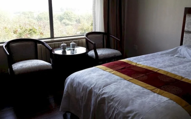 Jingyuan Hotel - Huayin