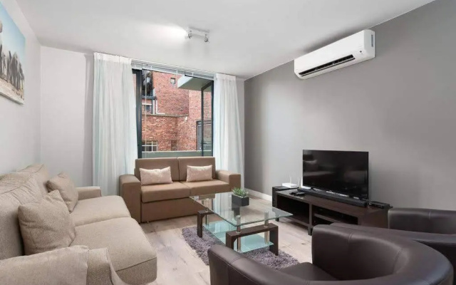 Lovely 2 Bedroom apartment in De Waterkant