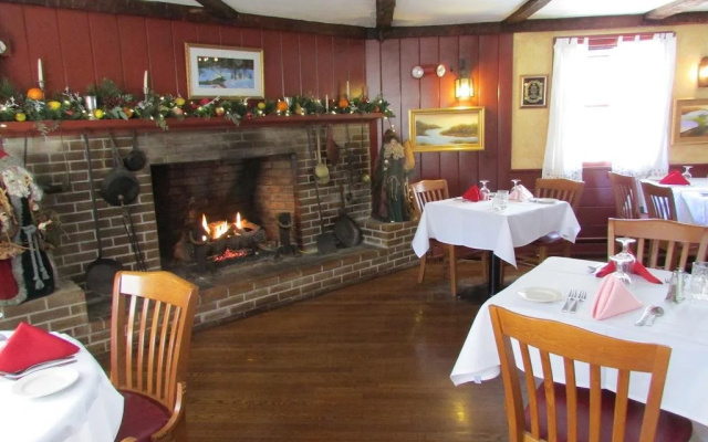 Curtis House