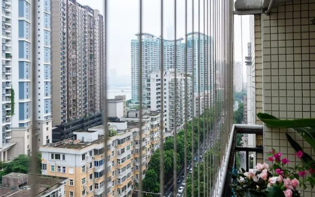 Locals Boutique Apartment Lujiang No.4