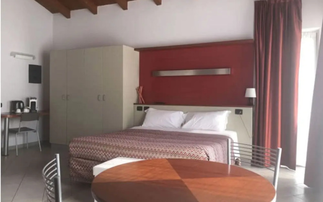 Room in Holiday House - Albavillage - Apartment for 2 People