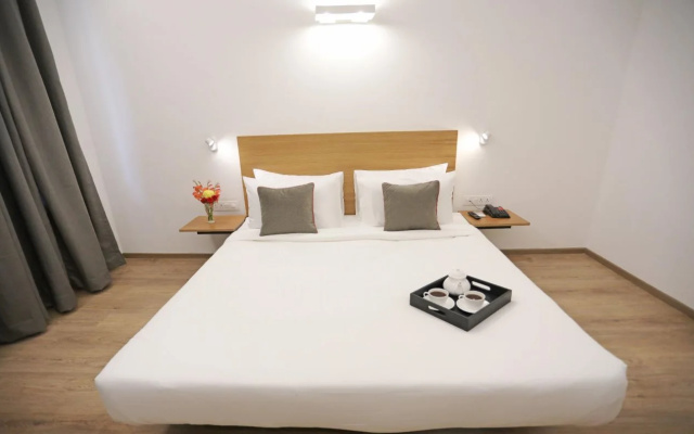 Tiara Gold by OYO Rooms