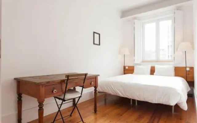 Central, Charming, Quiet, Garden and Parking