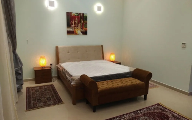 Emirates Hills Lake View Villa