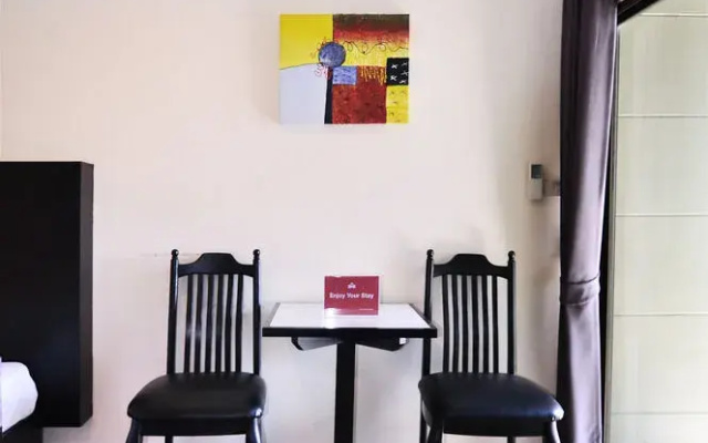 ZenRooms Boss Prakanong