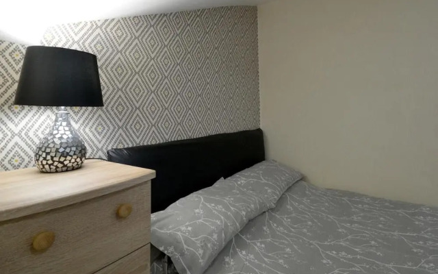 Brightwater Apartment for up to 6 Guests