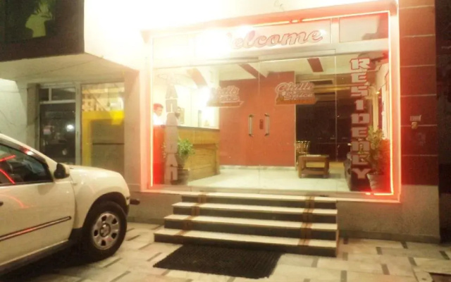 OYO 19820 Hotel Aanandan Residency