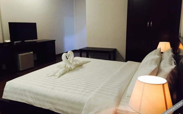 Golden Apple Hotel Phnom Penh