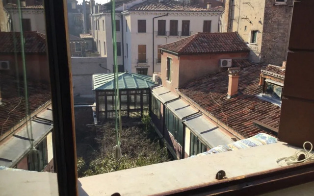 Venice Romantic Home