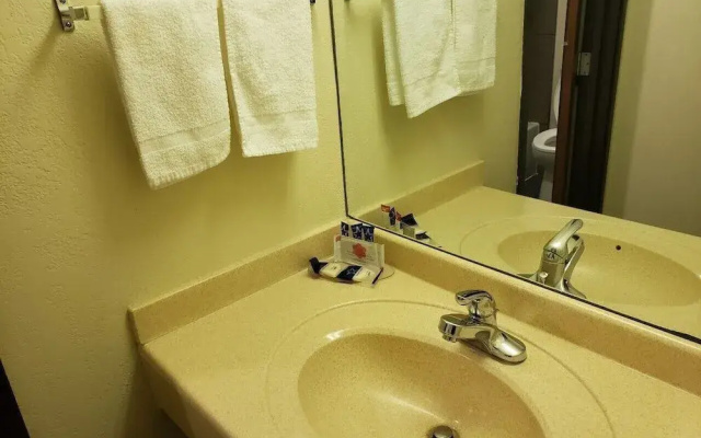 Americas Best Value Inn - Stillwater-St. Paul