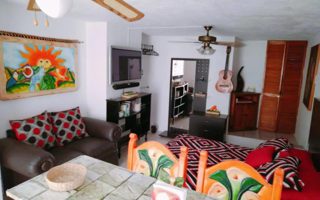 ¡Confortable y Privado! - Ubicado en Av. principal
