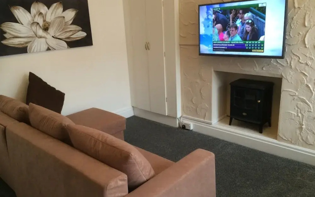 Immaculate 1-bed Apartment in Blackpool - Sleeps 5