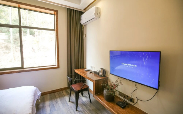 Banpoli Hostel