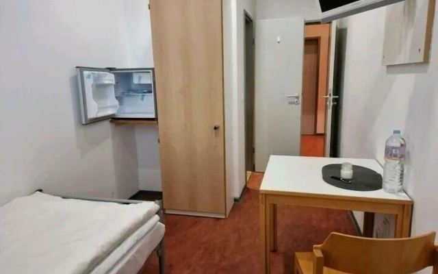 LaOla Living - Hostel