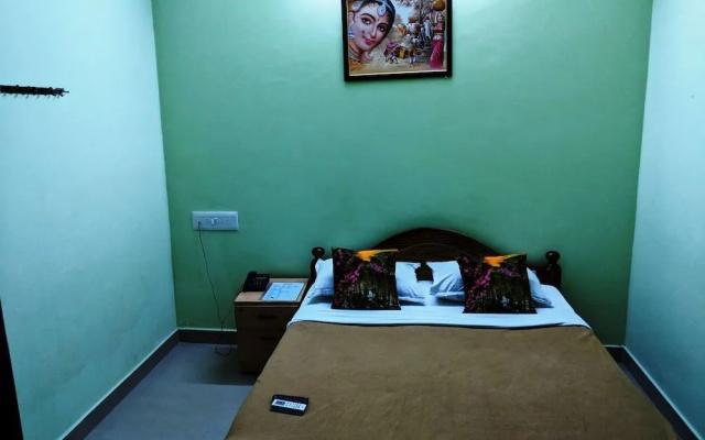 Kanish Home Stay