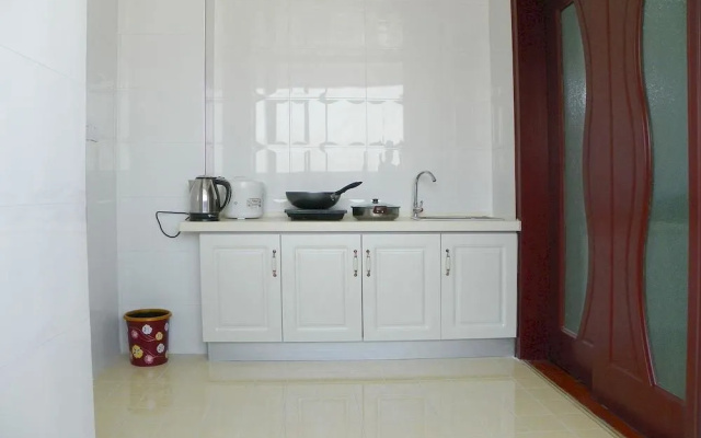 Petroleum Apartment Hotel Xining