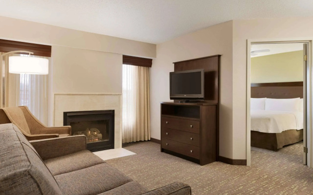 Homewood Suites by Hilton Toledo-Maumee
