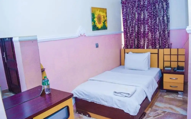 Elite Tranquil Hotel