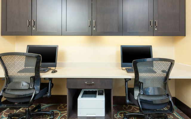 Hampton Inn & Suites Niles/Warren