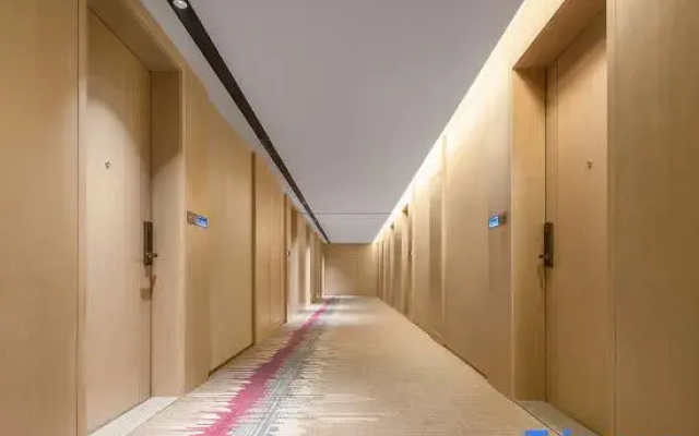 Lavande Hotel Henan University Kaifeng Drum Tower Square