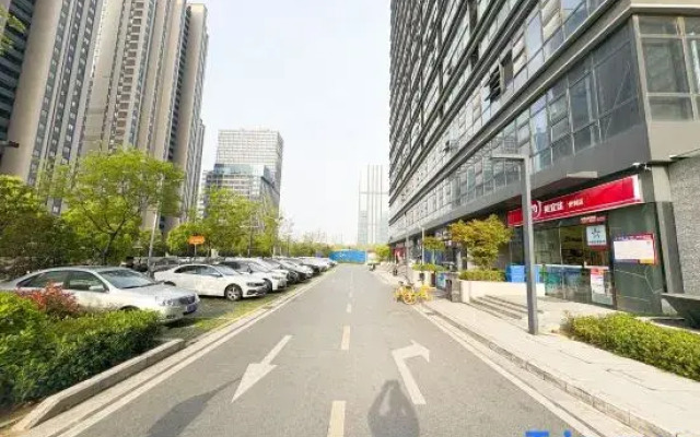 Multi-Bedroom Homestay (Luogang Park Lakeside Exhibition Center Metro Station Branch)