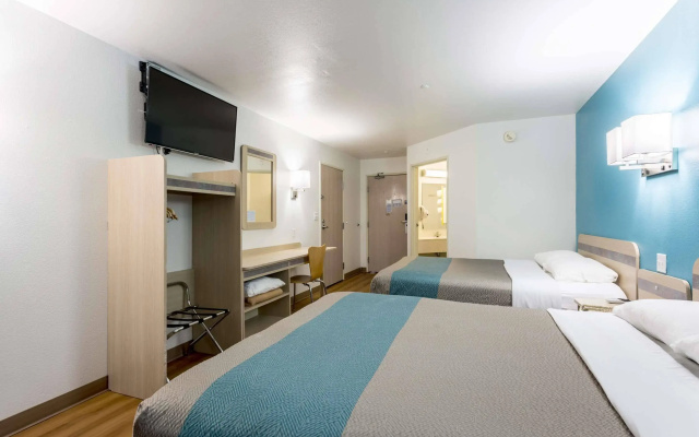 Holiday Inn Roswell by IHG