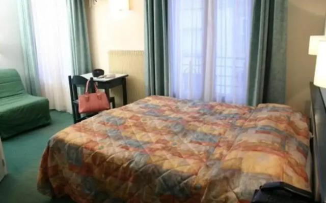 Hotel Printania Porte de Versailles