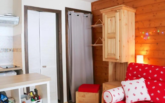 Studio Bernex, 1 pièce, 4 personnes - FR-1-498-71