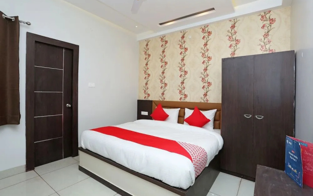 Capital O 26711 Mukesh Palace