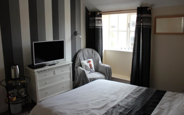 The Anvil Inn