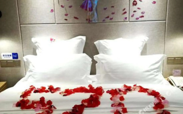 Unitour Hotel (Nanning Jiuquwan Hot Spring)