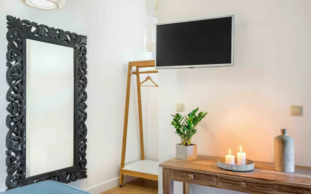 Lithinon Suites & Studios White