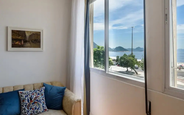 Classic 4-bedrooms by the Sea A 3484/301