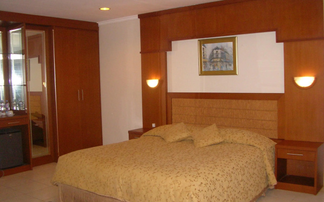 Bintang Hotel