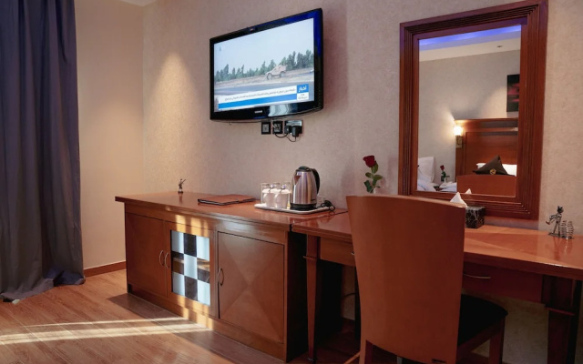 Raha Hotel