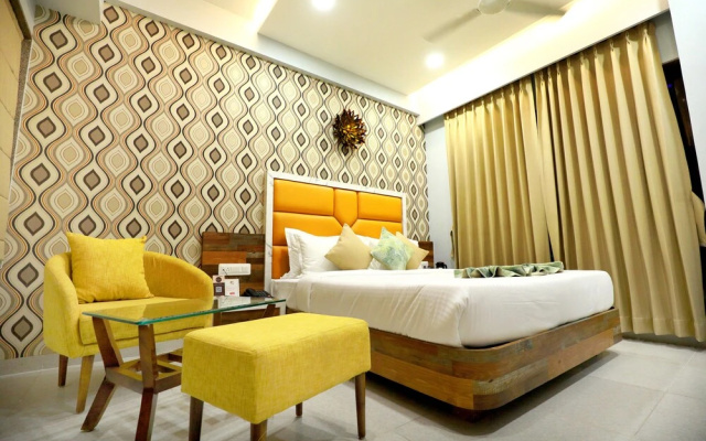 Hotel The Grand Ladhukara